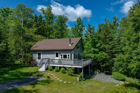 26 Hummingbird Lane Bar Harbor ME 04609