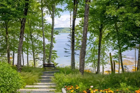 26 Hummingbird Lane Bar Harbor ME 04609