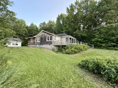 84 Heron Cove Oakland ME 04963