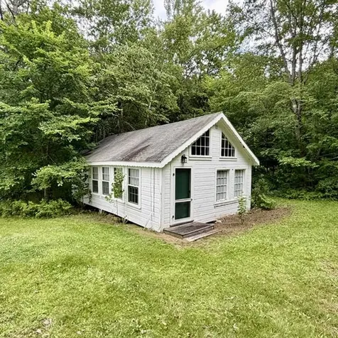 84 Heron Cove Oakland ME 04963