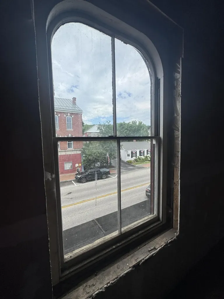 152-154 Water Street Hallowell ME 04347