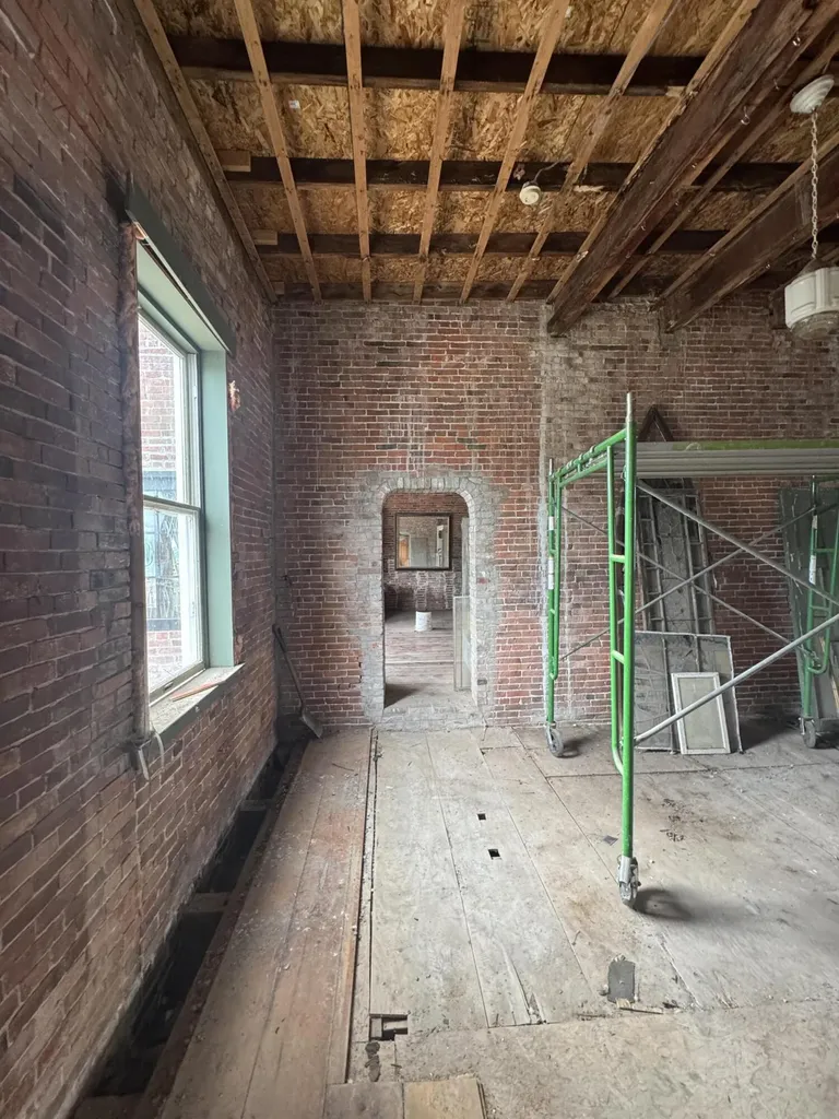 152-154 Water Street Hallowell ME 04347