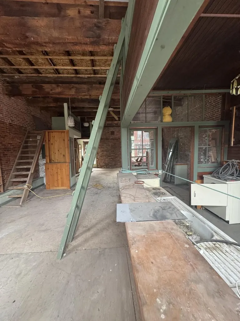 152-154 Water Street Hallowell ME 04347
