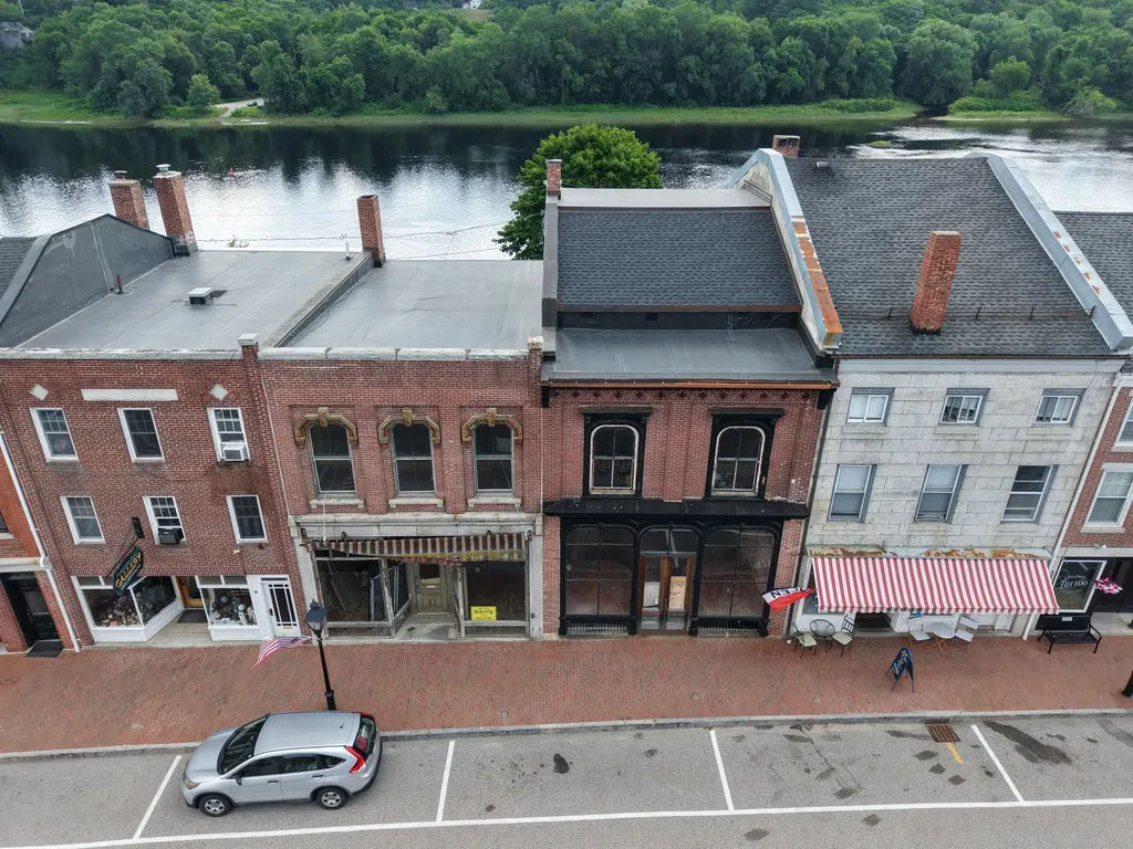 152-154 Water Street Hallowell ME 04347
