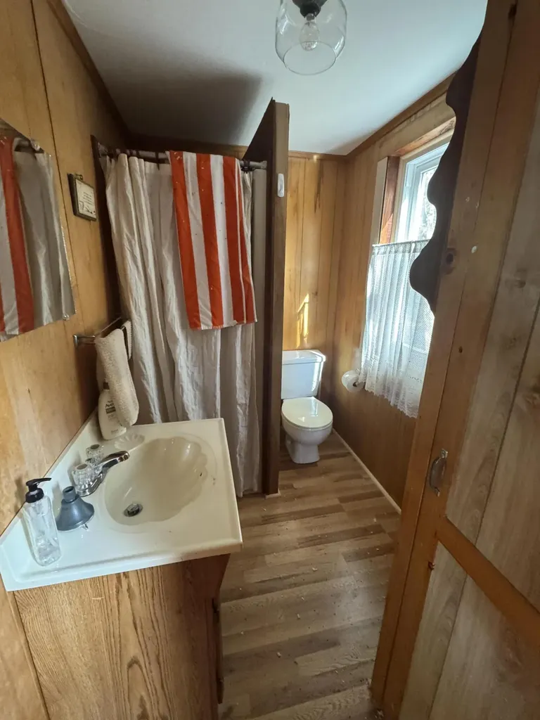 958 Old Ferry Road Hartland ME 04943