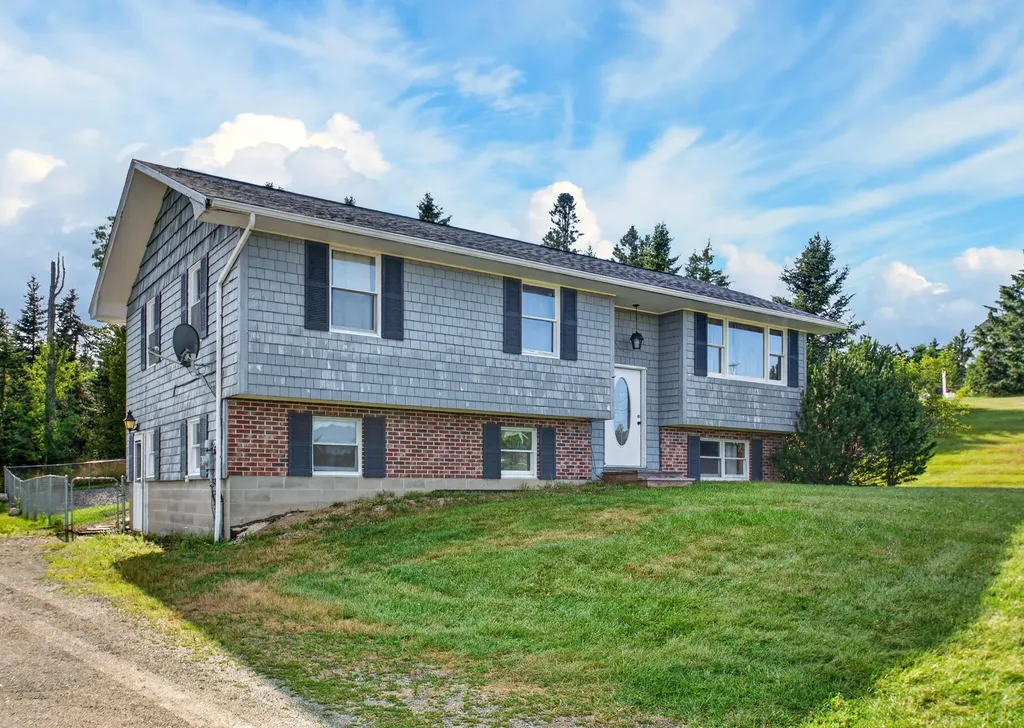 83 Kennebec Road Machias ME 04654