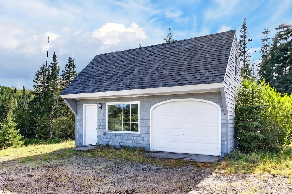 83 Kennebec Road Machias ME 04654