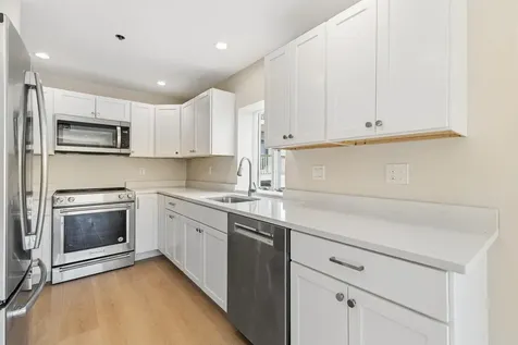 149 Fort Road South Portland ME 04106