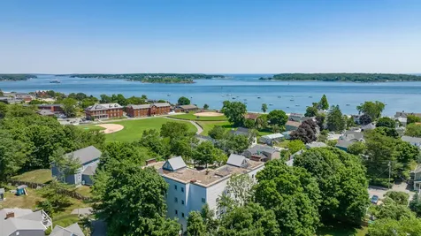 149 Fort Road South Portland ME 04106