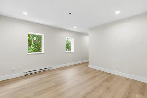149 Fort Road South Portland ME 04106