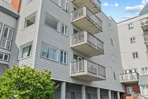 149 Fort Road South Portland ME 04106
