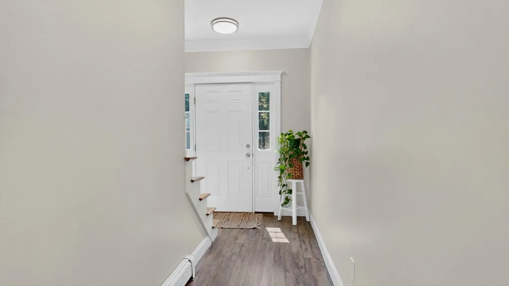 16 Apple Lane Gorham ME 04038