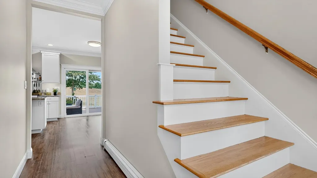 16 Apple Lane Gorham ME 04038