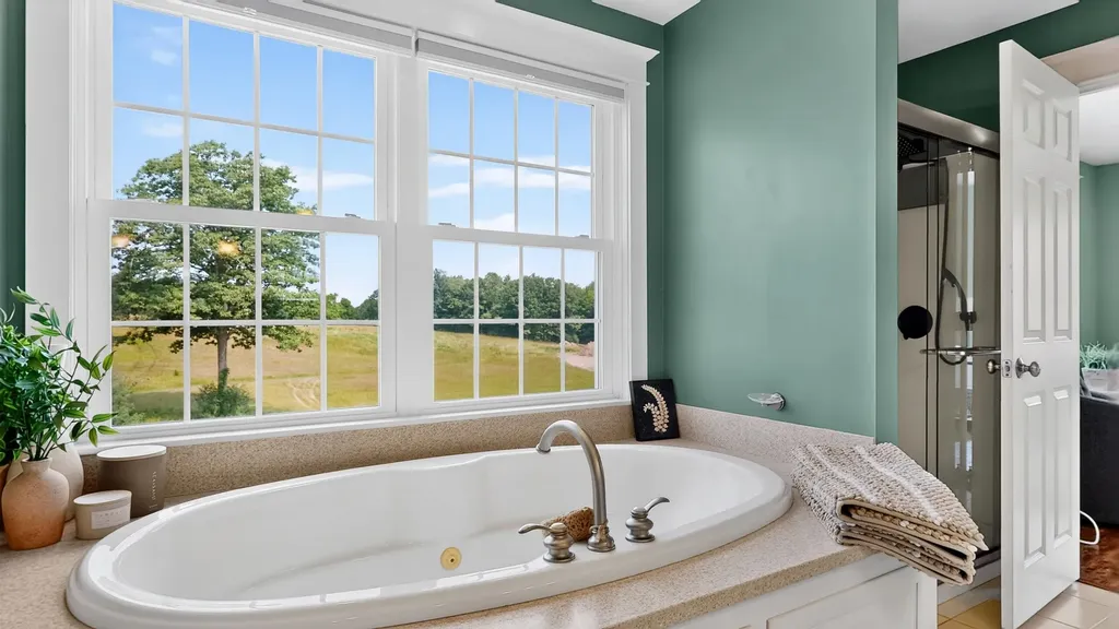 16 Apple Lane Gorham ME 04038