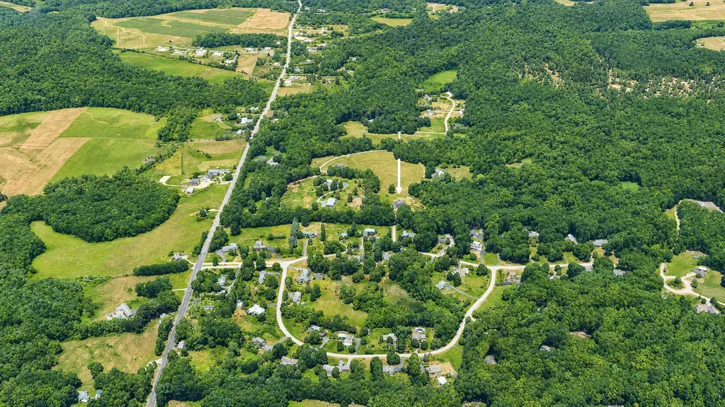 16 Apple Lane Gorham ME 04038