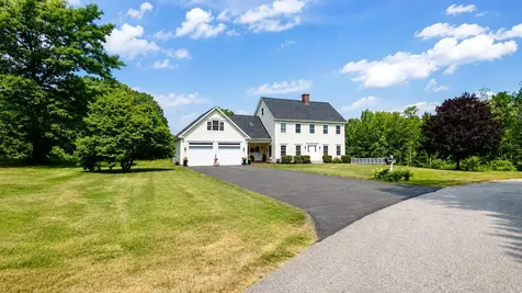 16 Apple Lane Gorham ME 04038