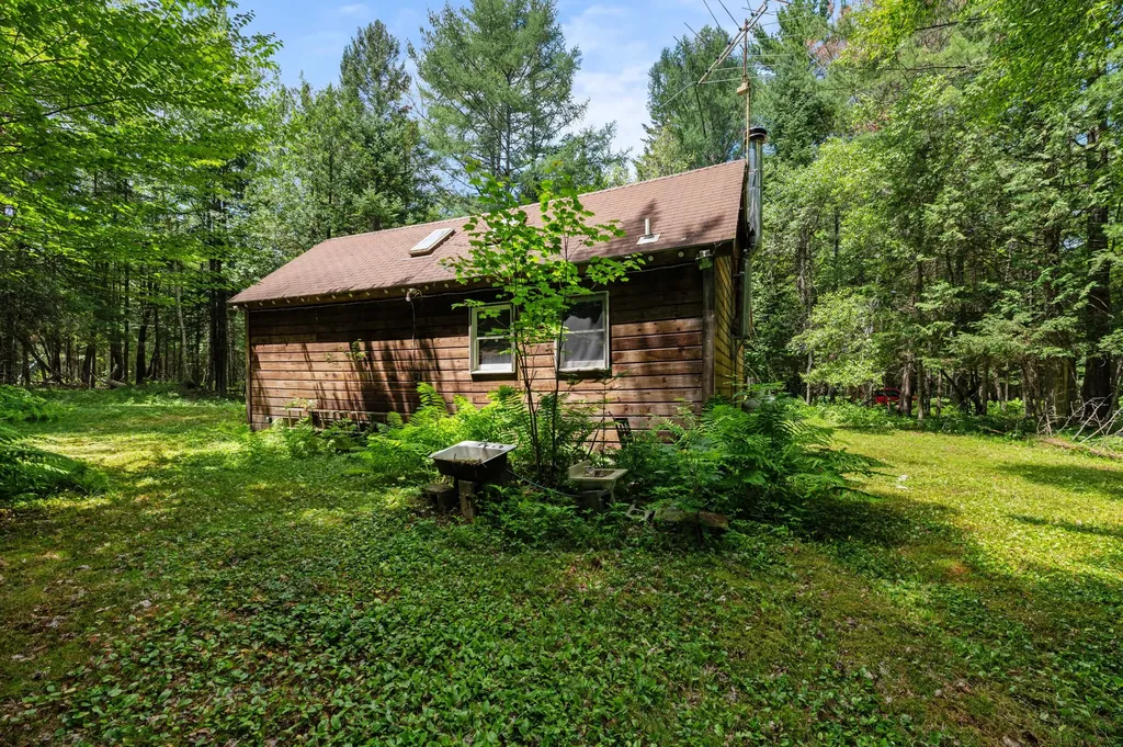 66 Gammon Pond Road New Portland ME 04961