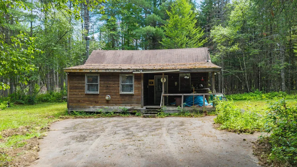 66 Gammon Pond Road New Portland ME 04961