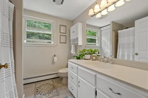 509 Wiswell Road Holden ME 04429