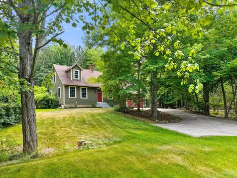 509 Wiswell Road Holden ME 04429