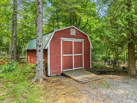 509 Wiswell Road Holden ME 04429