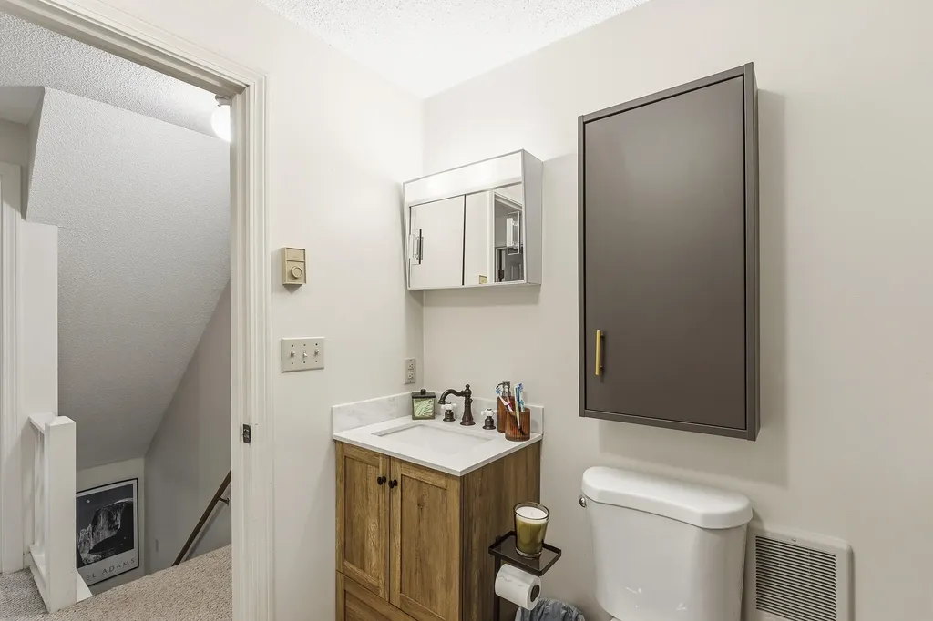 62 Pine Hill Drive Bath ME 04530