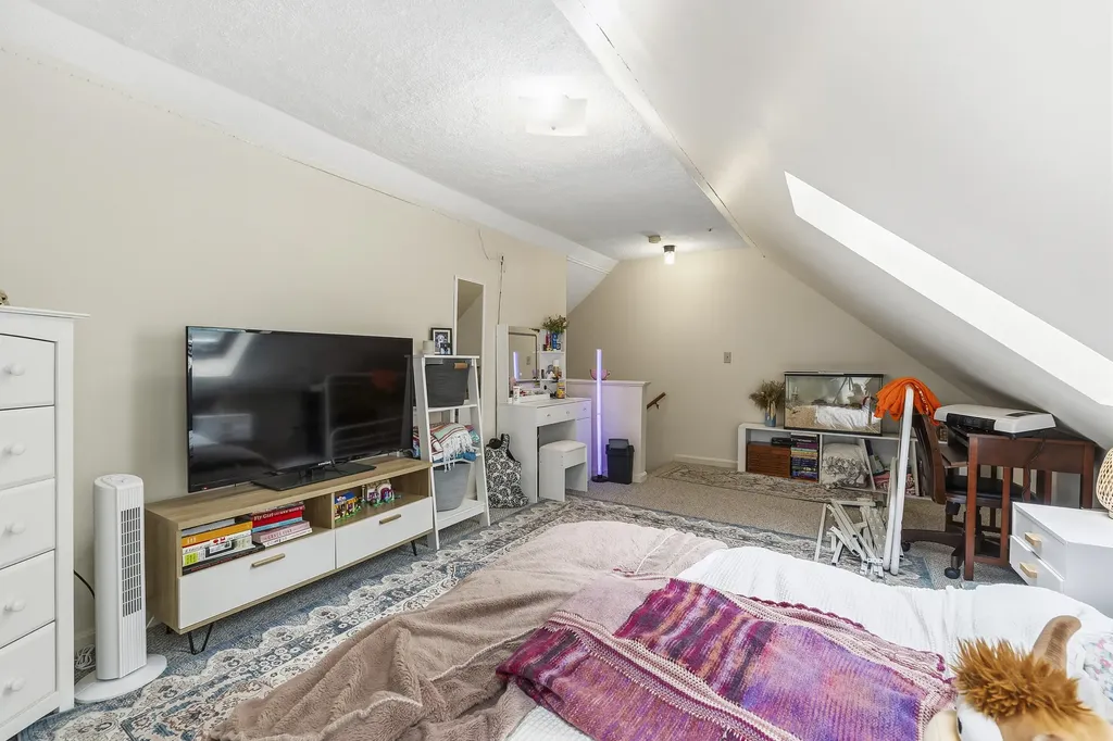 62 Pine Hill Drive Bath ME 04530