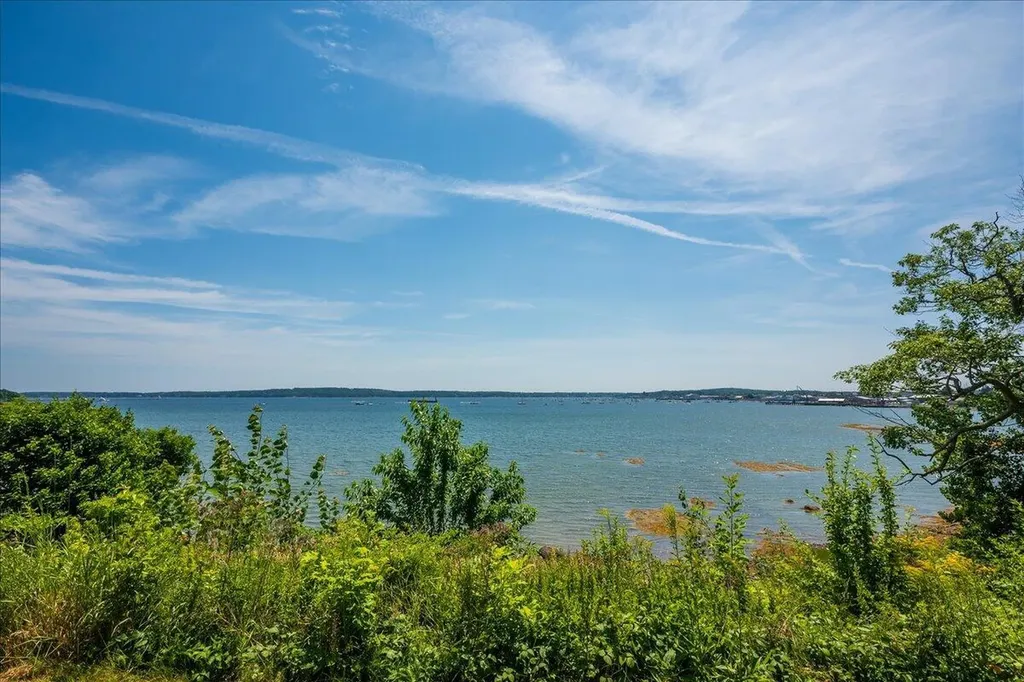 3 Harbor Lane Rockland ME 04841