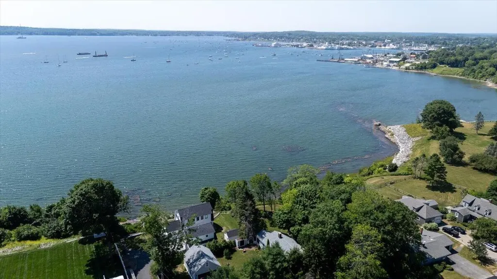 3 Harbor Lane Rockland ME 04841