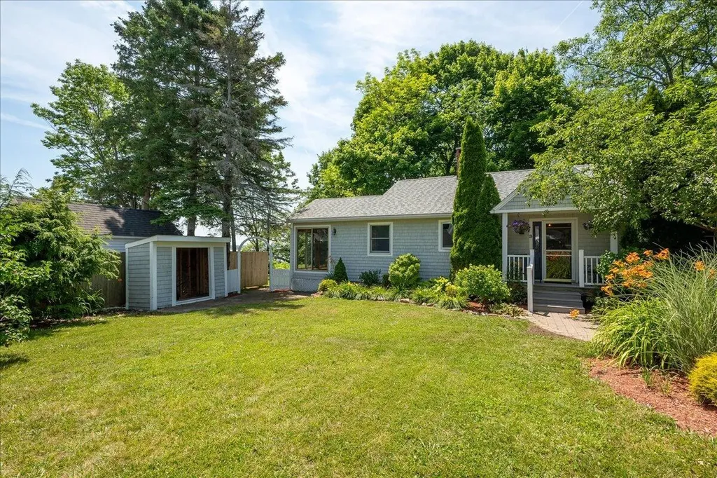 3 Harbor Lane Rockland ME 04841