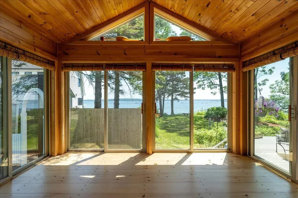 3 Harbor Lane Rockland ME 04841