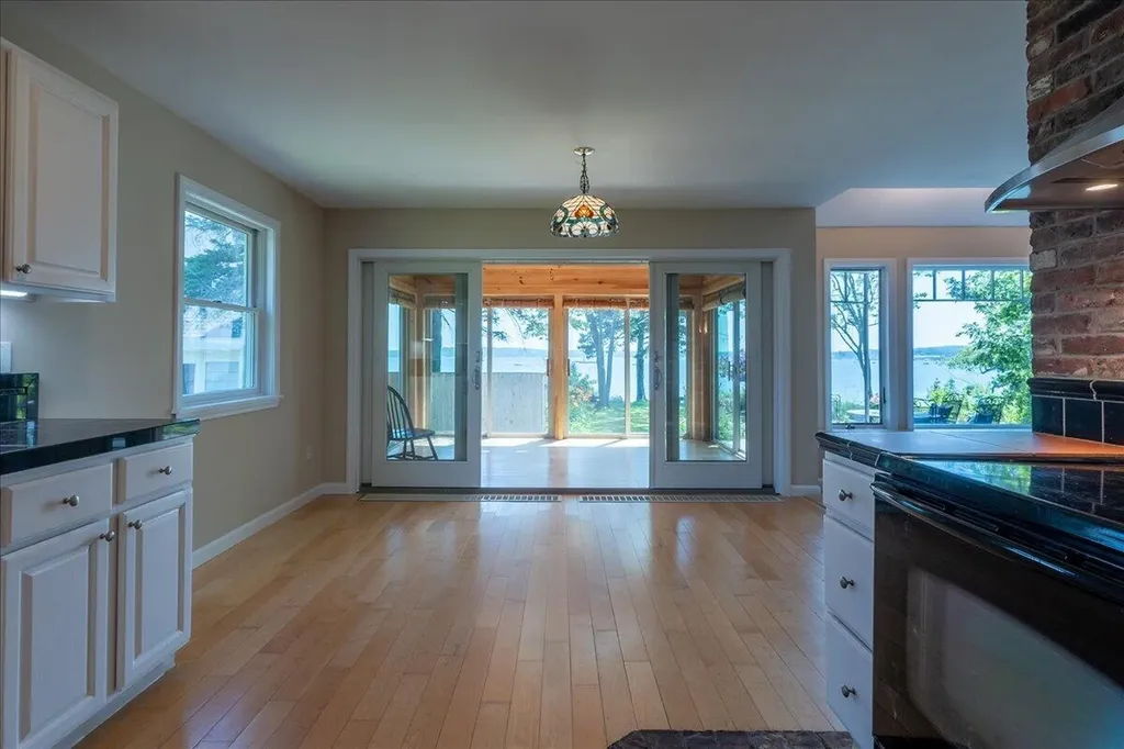 3 Harbor Lane Rockland ME 04841