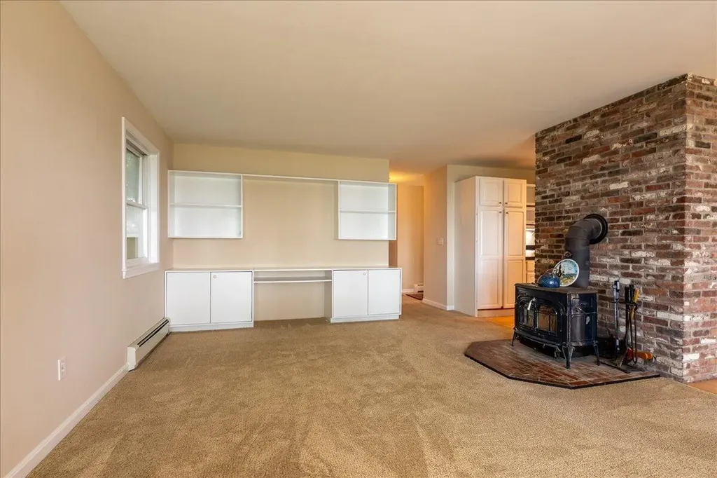 3 Harbor Lane Rockland ME 04841
