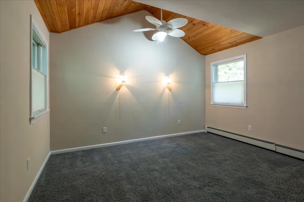3 Harbor Lane Rockland ME 04841