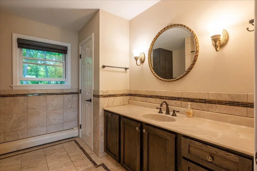 3 Harbor Lane Rockland ME 04841