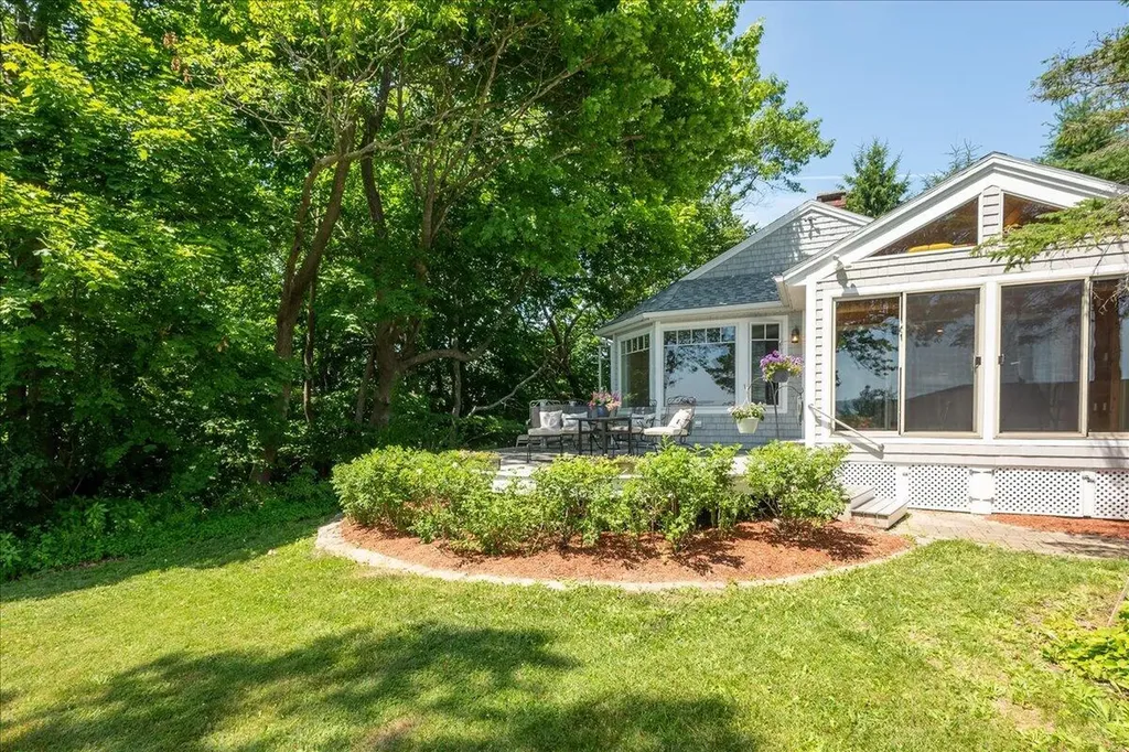 3 Harbor Lane Rockland ME 04841