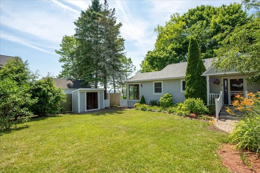 3 Harbor Lane Rockland ME 04841