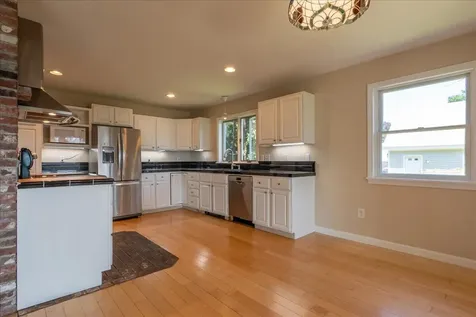 3 Harbor Lane Rockland ME 04841