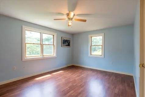 689 West Street Rockport ME 04856