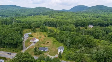 689 West Street Rockport ME 04856