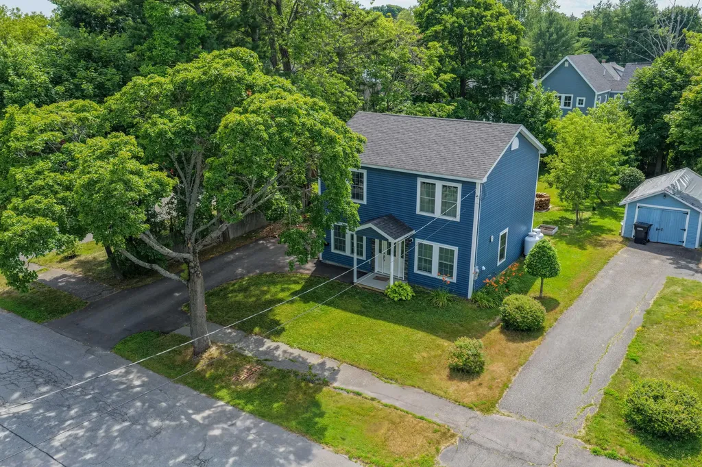 210 Fern Street Bangor ME 04401
