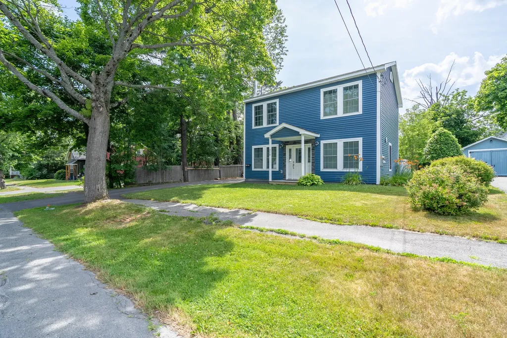 210 Fern Street Bangor ME 04401
