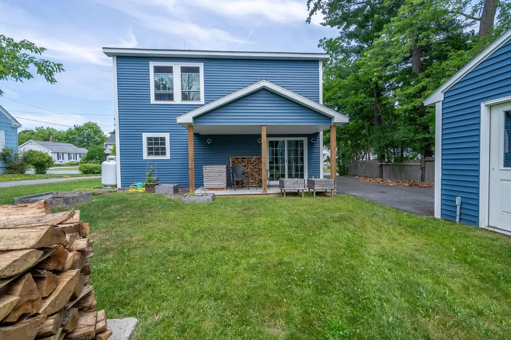 210 Fern Street Bangor ME 04401