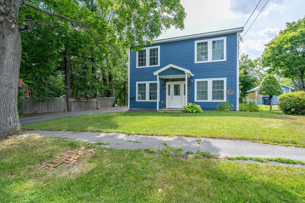 210 Fern Street Bangor ME 04401