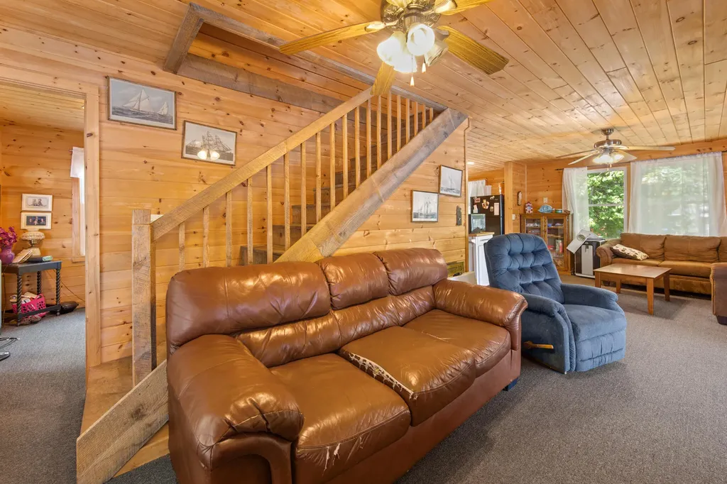 23 Sweet Fern Way Orland ME 04472
