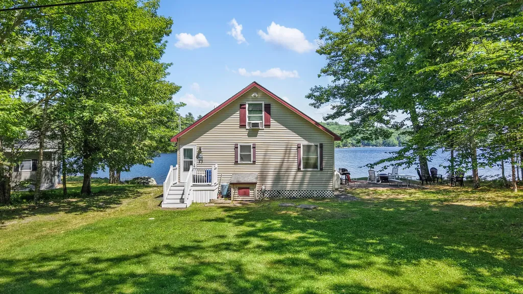 23 Sweet Fern Way Orland ME 04472