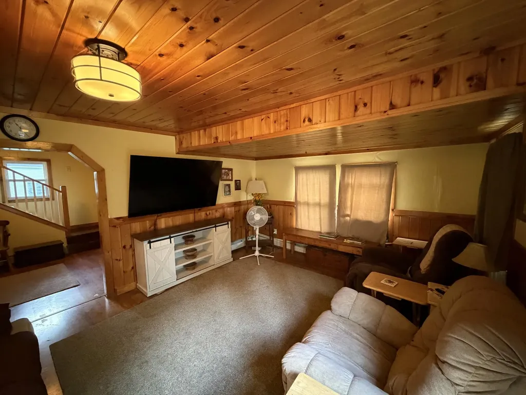 17 Oliver Road Greenville ME 04441