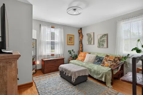 147 Rowe Avenue Portland ME 04102