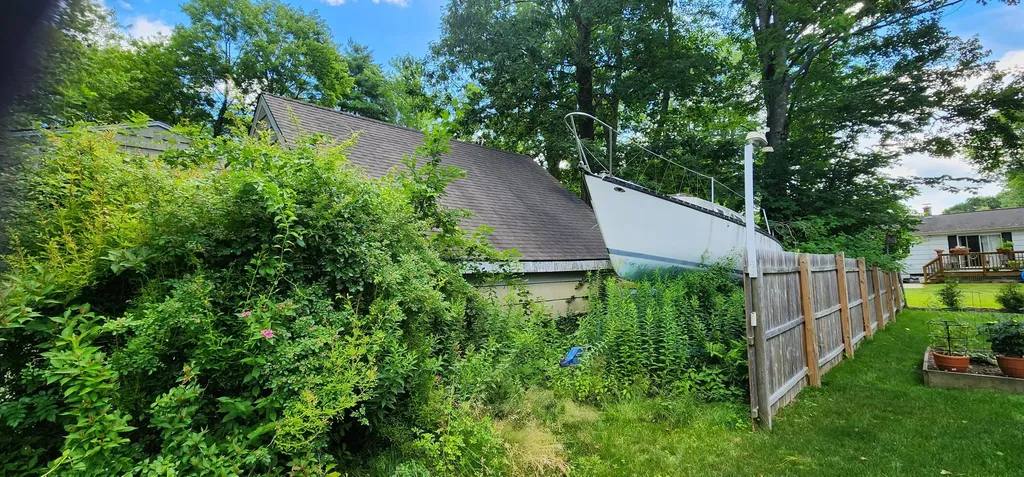 2 Pilgrim Road Westbrook ME 04092