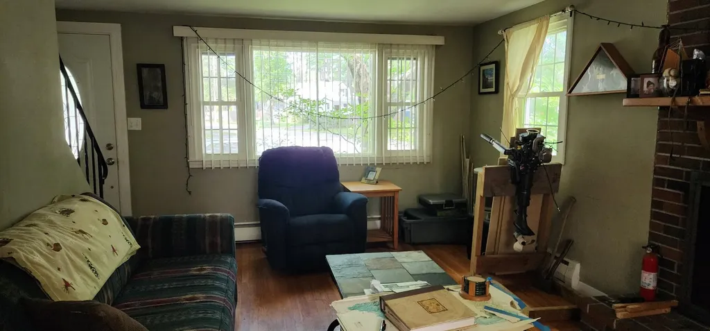 2 Pilgrim Road Westbrook ME 04092